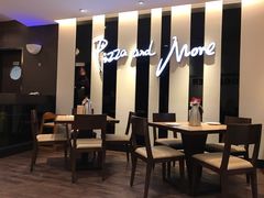 -必胜客(WOW中心城店)