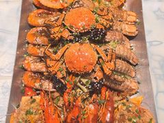 -松哥油焖大虾.小龙虾.黑鸭煲(海岸城店)