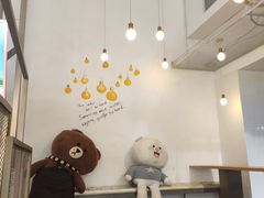 -顶东面包花园·生日蛋糕(世博店)