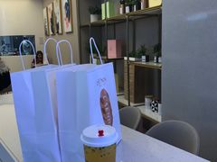 -罗森尼娜(德思勤店)