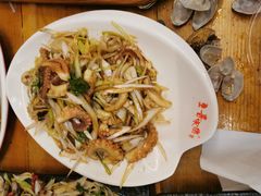 -老东镇啤酒屋海鲜加工·蒸汽海鲜·海鲜烧烤(台东店)