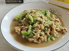 -领鲜土菜馆