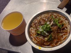 -薛记襄阳香辣牛肉面(平安路店)