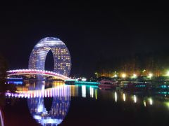 -湖州太湖旅游度假区-月亮广场