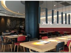 大堂-必胜客(华南摩尔店)