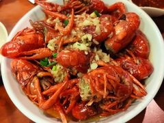-琥珀老六龙虾(四里河店)