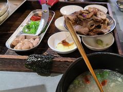 -围炉肉舍•炭烤活鳗•丹东海鲜烤肉(步行街店)