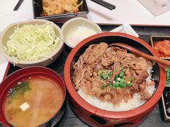 -牛邸·烧肉饭(来福士店)