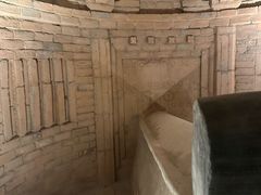 -洛阳古墓博物馆