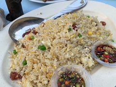 -明记烧鱼美味店