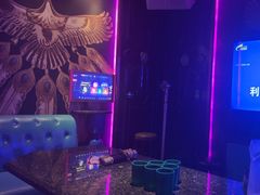 -UK派对KTV(日月广场店)