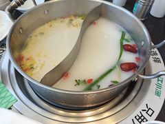 -江小渔鲜鱼火锅(西二道街店)