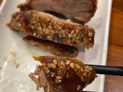 -爆炸头阿姨小四川正宗川味小吃(无任何分店)