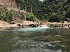 -安吉龙王山峡谷漂流