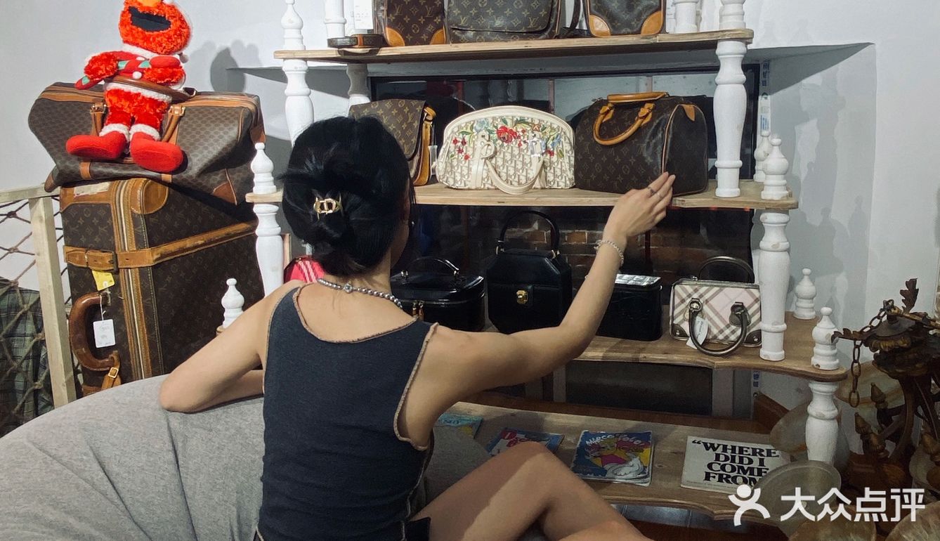 “胖头鱼”既然是古着店？