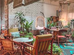 -The Daily Fix Cafe