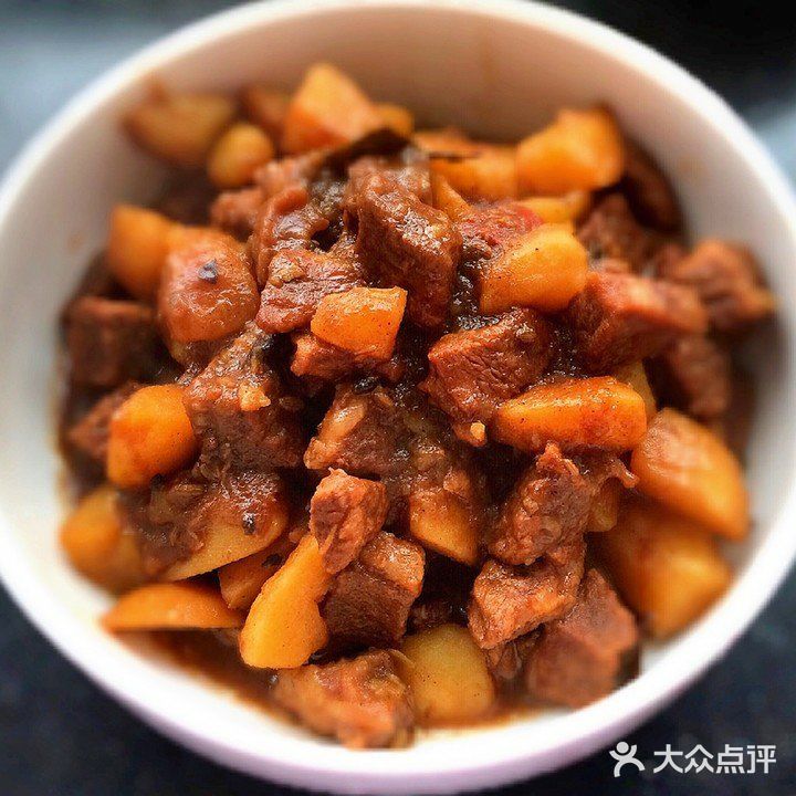 低脂肪吃了不长肉的牛肉炖土豆