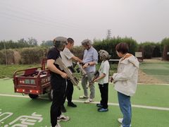 -亲兄弟真人CS团建拓展基地