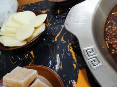 -重庆故事姊妹老火锅(财经学院店)