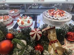-花花卷卷·鲜食蛋糕(静安久光百货店)