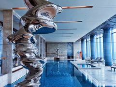 -成都华尔道夫酒店游泳池