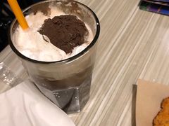 -必胜客(武汉欢乐谷店)