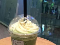 抹茶瑞纳冰-瑞幸咖啡(厦门SM二期新生活广场店)