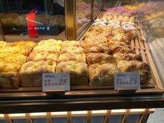-木子木水日式烫面包(世界城光谷店)