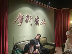 -摩斯密码·实景搜证换装沉浸密室剧本杀