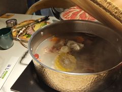 -椰子湾·海南火锅·糟粕醋·椰子鸡(正大广场店)