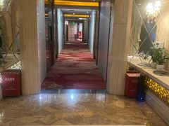 -新美姿美食水疗汇(罗湖口岸店)