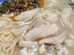 -明呈黄鱼面馆(斜土路店)