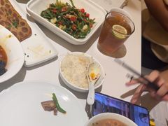 -楚山晓·湖北菜(武汉光谷K11店)