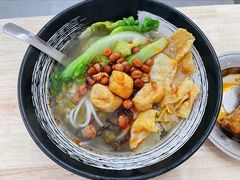 -笋果坊螺蛳粉(竹园小区店)