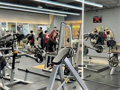 -超鹿运动(五四路恒力城店)