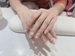 -瞧·享轻奢美甲美睫