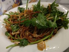-美膳居川菜馆油焖大虾烧烤(卓刀泉店)