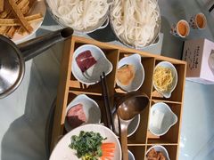 -飞虎过桥米线(翠湖店)