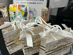 -Dior(海信广场店)