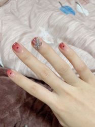 -丫丫NAIL日式自助美甲美睫沙龙