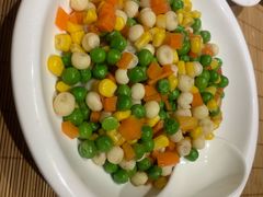 鸡头米烩菜蔬粒-五观堂素食(新华路店)