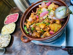 -胡须佬鸡煲四季火锅(海雅缤纷城店)