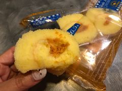 肉松蛋糕卷-罗森便利店(鱼市街店)