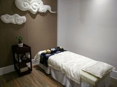 -新盈光·云会所(百丈东路店)