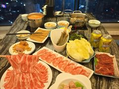 -云中捞高空旋转餐厅(商茂世纪广场店)