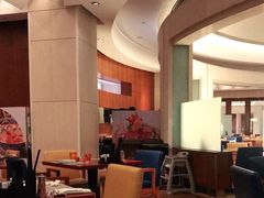 -怡咖啡海鲜自助餐厅(浦东香格里拉店)