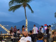 -JW万豪厨房餐厅·滨海草坪烧烤·海鲜·海景(三亚绿发山海天JW万豪酒店)