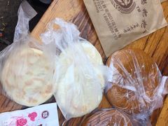 -李氏憨粑粑(官渡古镇店)
