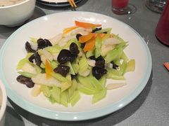 -小船渔村·大连菜(新华街店)