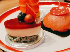 -咖啡苑自助餐厅·中国大饭店